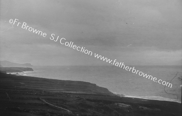 DUNBEG FORT DINGLE PENINSULA : PANORAMA FROM WEST